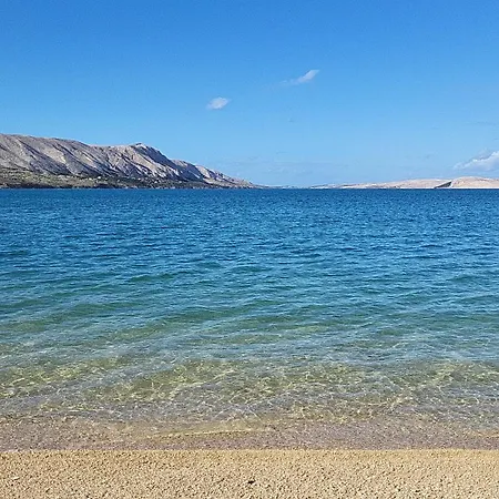 Planet Pag - Relax, You're Lejlighed *